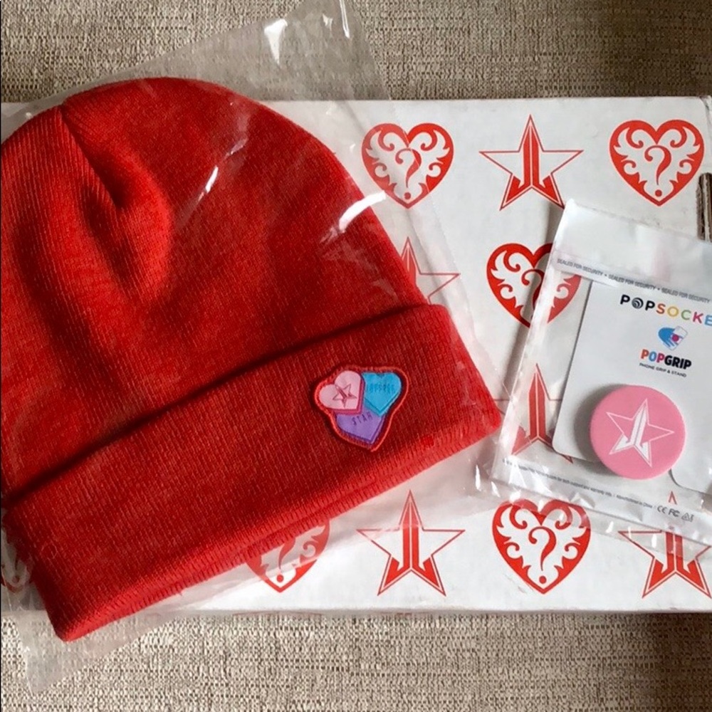 Jeffree Star ⭐️ limited edition sweethearts beanie